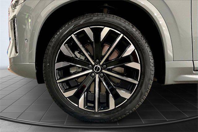 new 2026 Volvo XC90 car, priced at $68,825