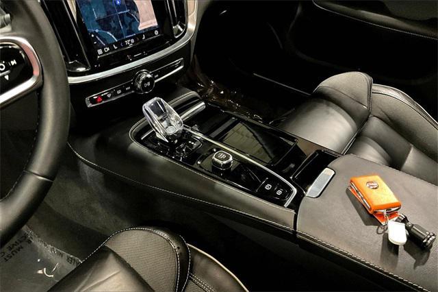 used 2024 Volvo S60 Recharge Plug-In Hybrid car, priced at $45,000