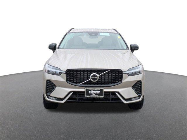 new 2025 Volvo XC60 car, priced at $46,555