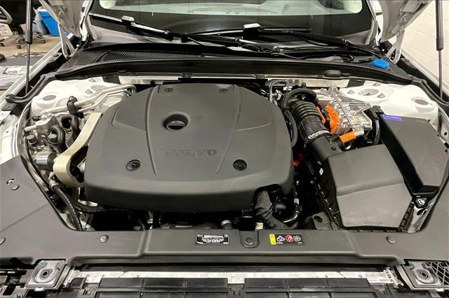 used 2022 Volvo S60 Recharge Plug-In Hybrid car, priced at $32,300