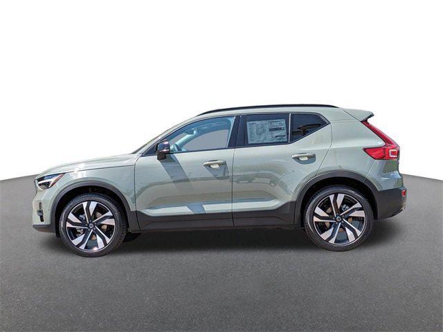 new 2025 Volvo XC40 car, priced at $46,500