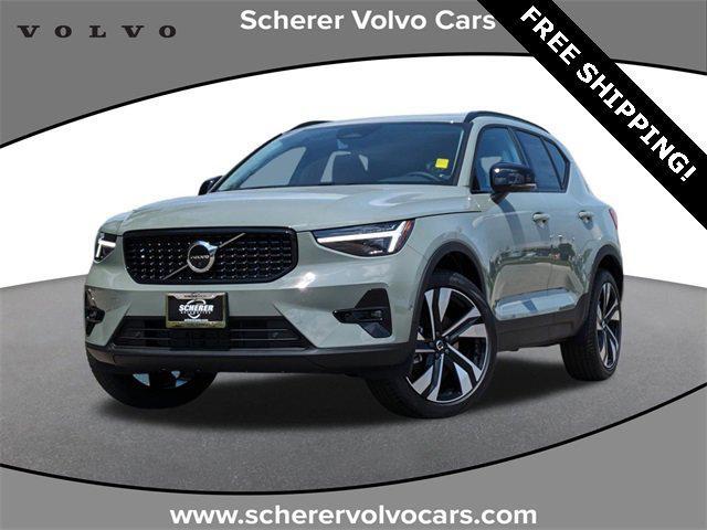 new 2025 Volvo XC40 car, priced at $46,500