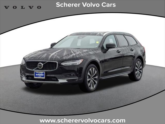 new 2024 Volvo V90 Cross Country car, priced at $61,335