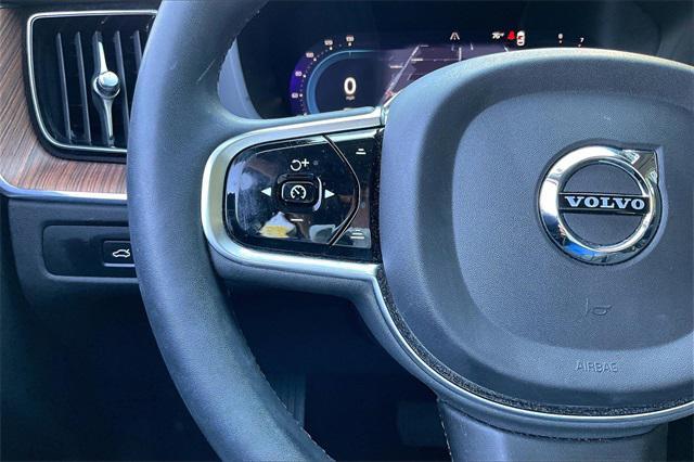used 2023 Volvo XC60 car, priced at $39,000
