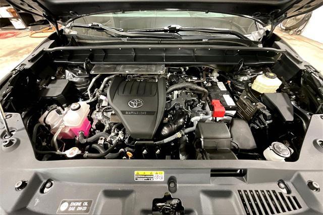 used 2024 Toyota Highlander car, priced at $35,800