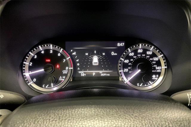 used 2024 Toyota Highlander car, priced at $35,800