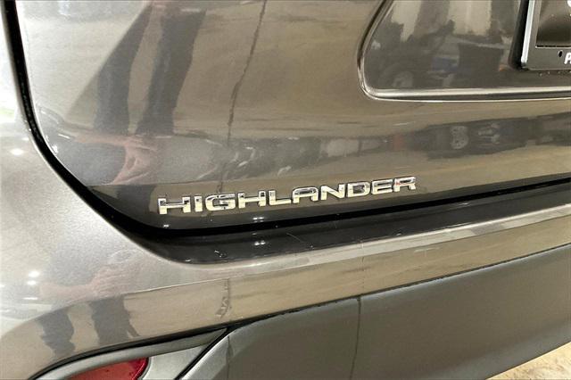 used 2024 Toyota Highlander car, priced at $35,800