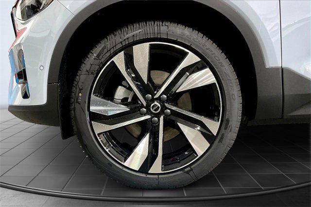 new 2026 Volvo XC40 car, priced at $51,095