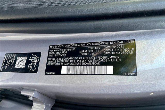 new 2026 Volvo XC60 car, priced at $54,985