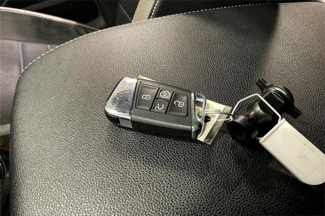 used 2021 Volkswagen Atlas car, priced at $24,500