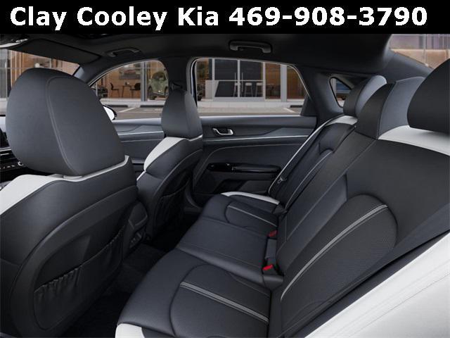 new 2025 Kia K5 car, priced at $30,043