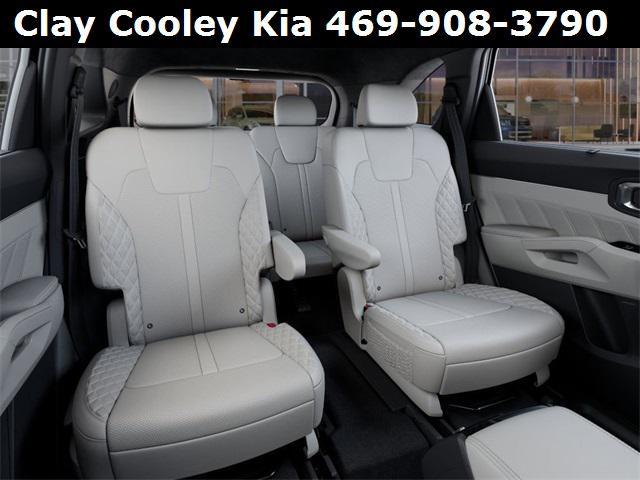 new 2025 Kia Sorento Hybrid car, priced at $45,082