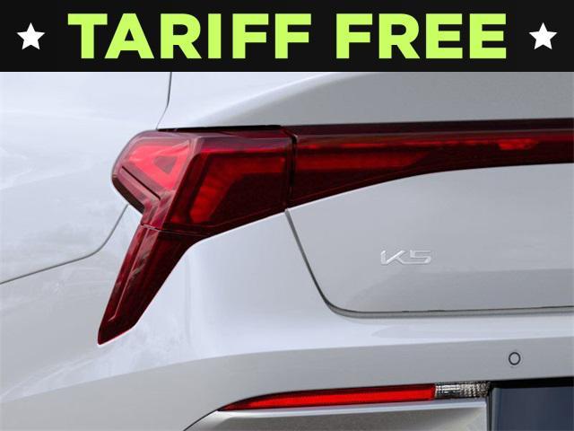 new 2025 Kia K5 car, priced at $27,403