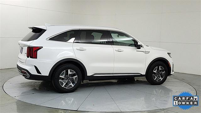 used 2022 Kia Sorento Hybrid car, priced at $28,933