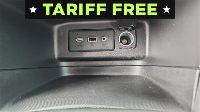 used 2021 Chevrolet Equinox car, priced at $19,597