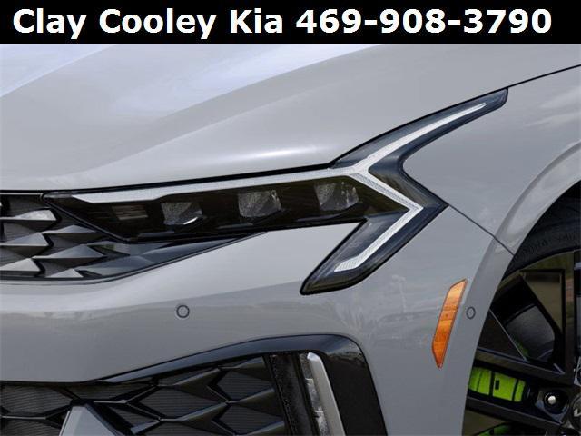 new 2026 Kia K5 car, priced at $38,560