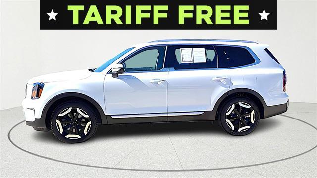 used 2024 Kia Telluride car, priced at $37,888