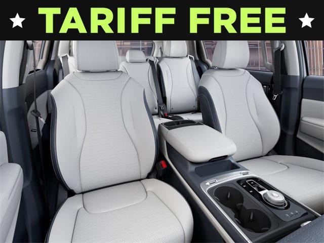 new 2026 Kia Carnival Hybrid car, priced at $55,285