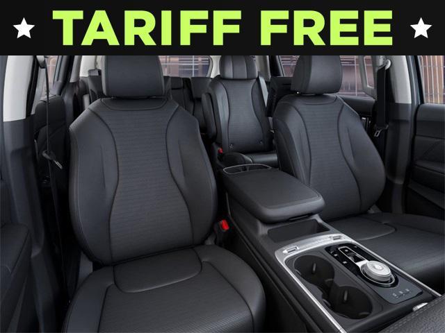 new 2026 Kia Carnival Hybrid car, priced at $55,369