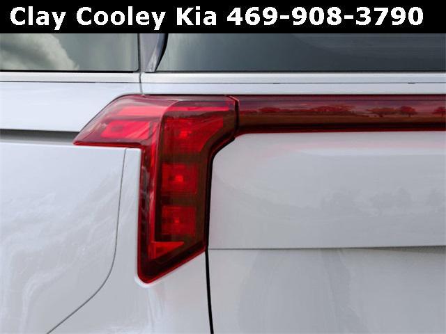 new 2025 Kia Carnival car, priced at $40,667