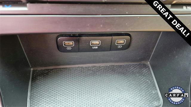 used 2023 Kia Carnival car, priced at $30,991