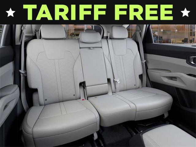 new 2026 Kia Sorento Hybrid car, priced at $38,570