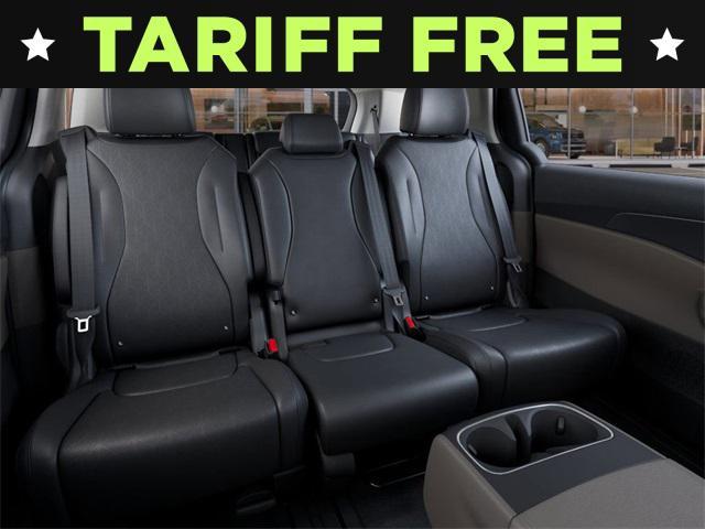 new 2025 Kia Carnival car, priced at $39,676