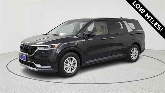 used 2023 Kia Carnival car, priced at $30,988
