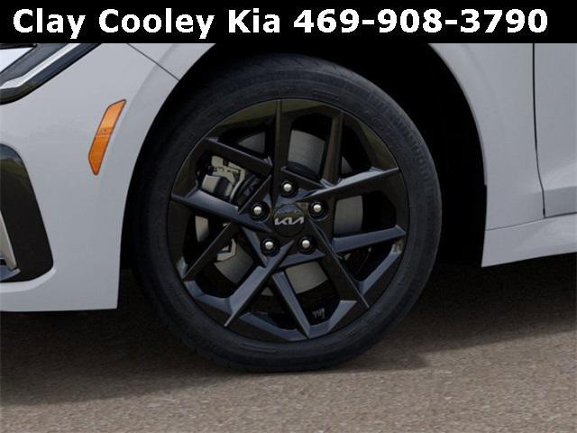 new 2025 Kia K5 car, priced at $27,823