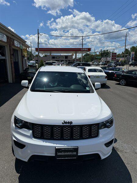 used 2021 Jeep Grand Cherokee car, priced at $29,900