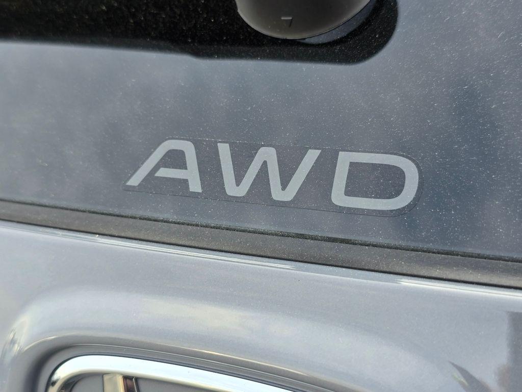 new 2025 Honda CR-V car, priced at $33,450