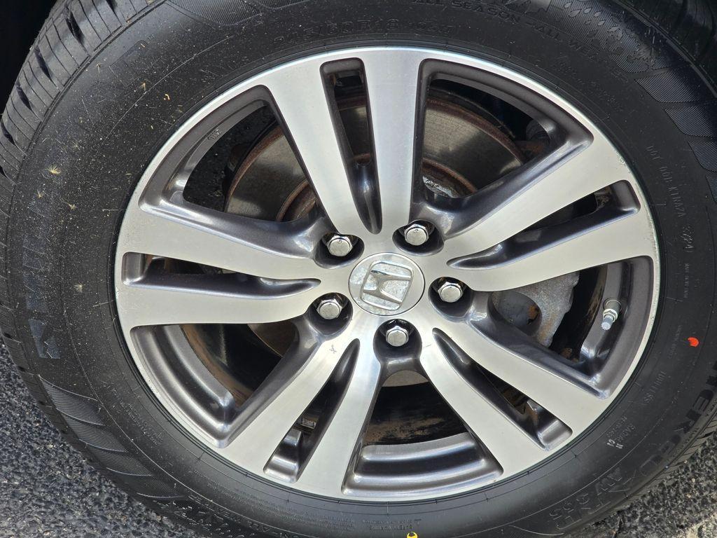 used 2016 Honda Pilot car, priced at $22,995