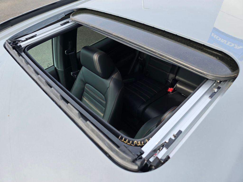 new 2025 Honda CR-V Hybrid car, priced at $41,000