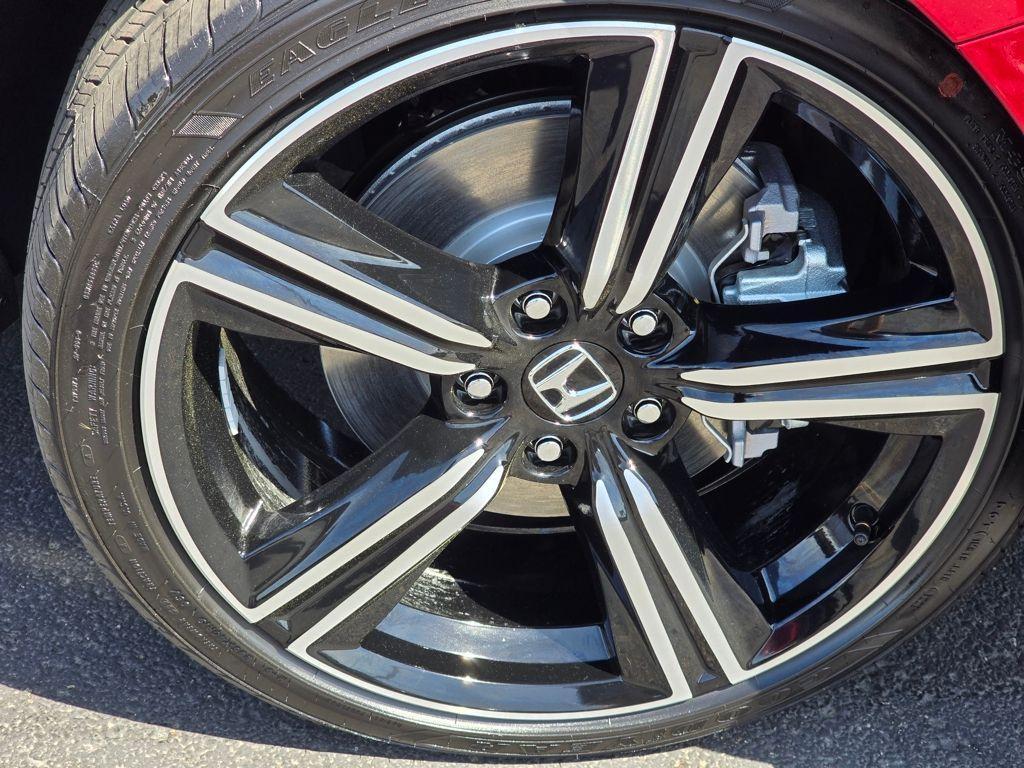 new 2025 Honda Accord Hybrid car, priced at $35,260