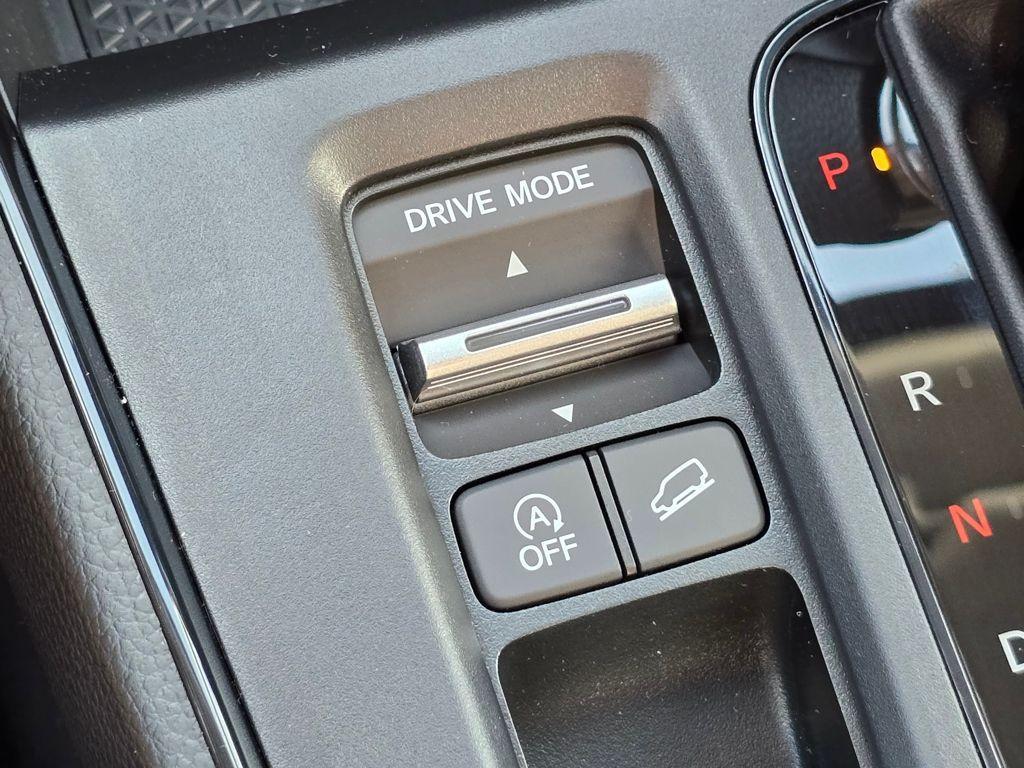 new 2025 Honda CR-V car, priced at $32,995