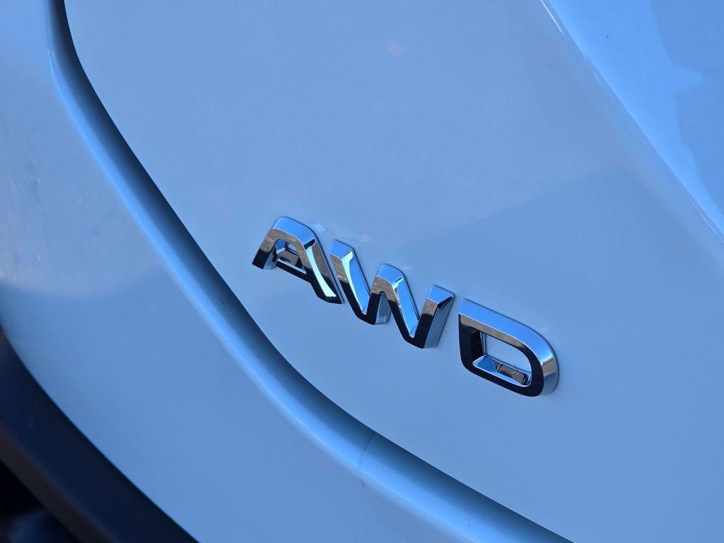 new 2025 Honda Pilot car, priced at $48,180