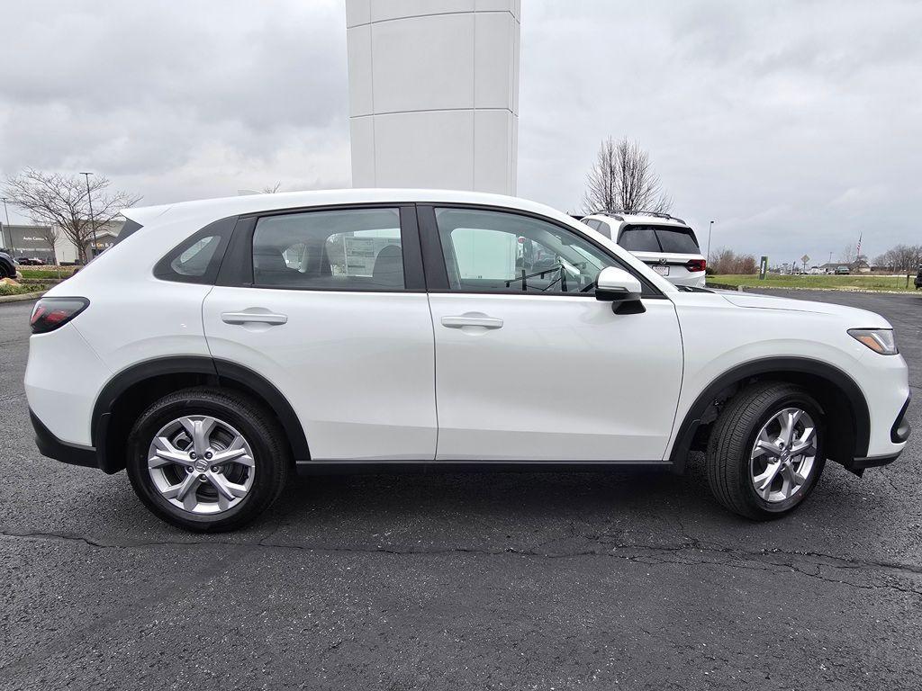 new 2025 Honda HR-V car, priced at $28,705