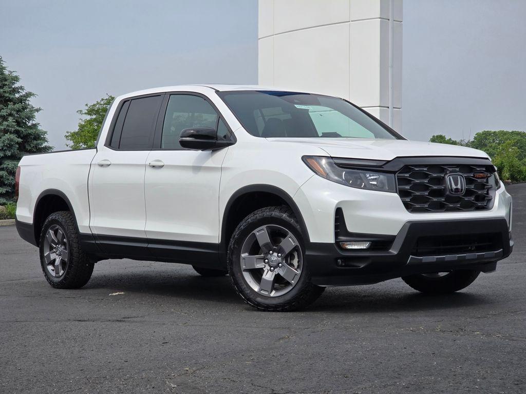 used 2024 Honda Ridgeline car, priced at $42,995
