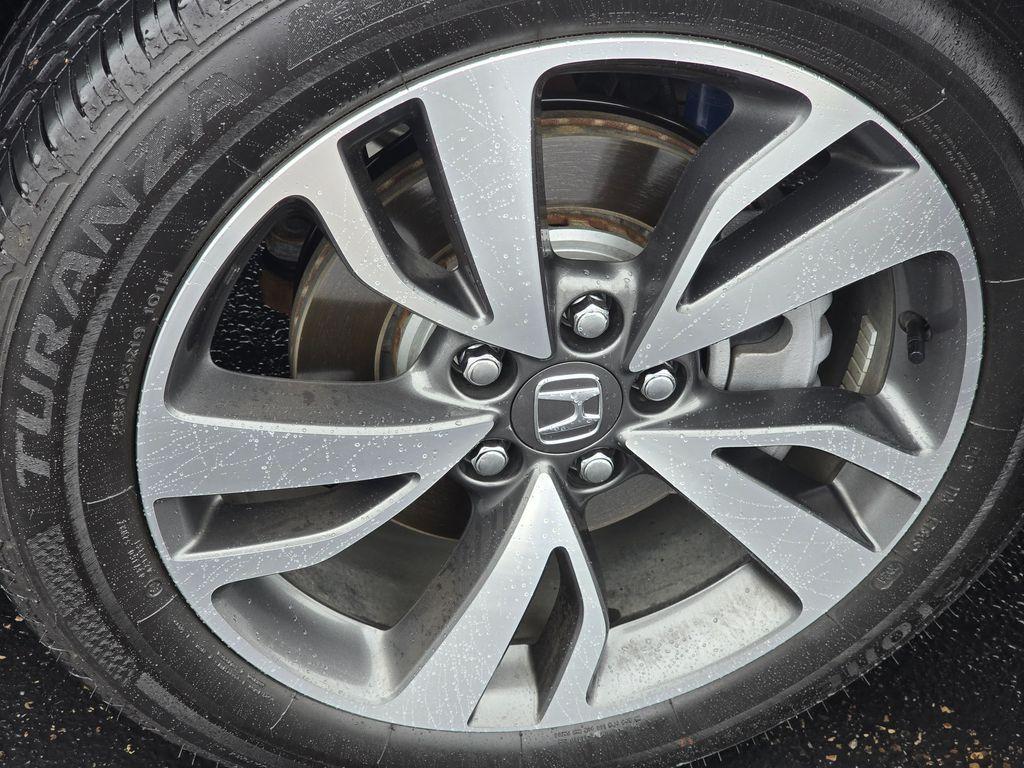 used 2024 Honda Odyssey car, priced at $42,991