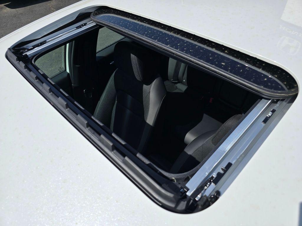 new 2025 Honda Civic Hybrid car, priced at $30,555