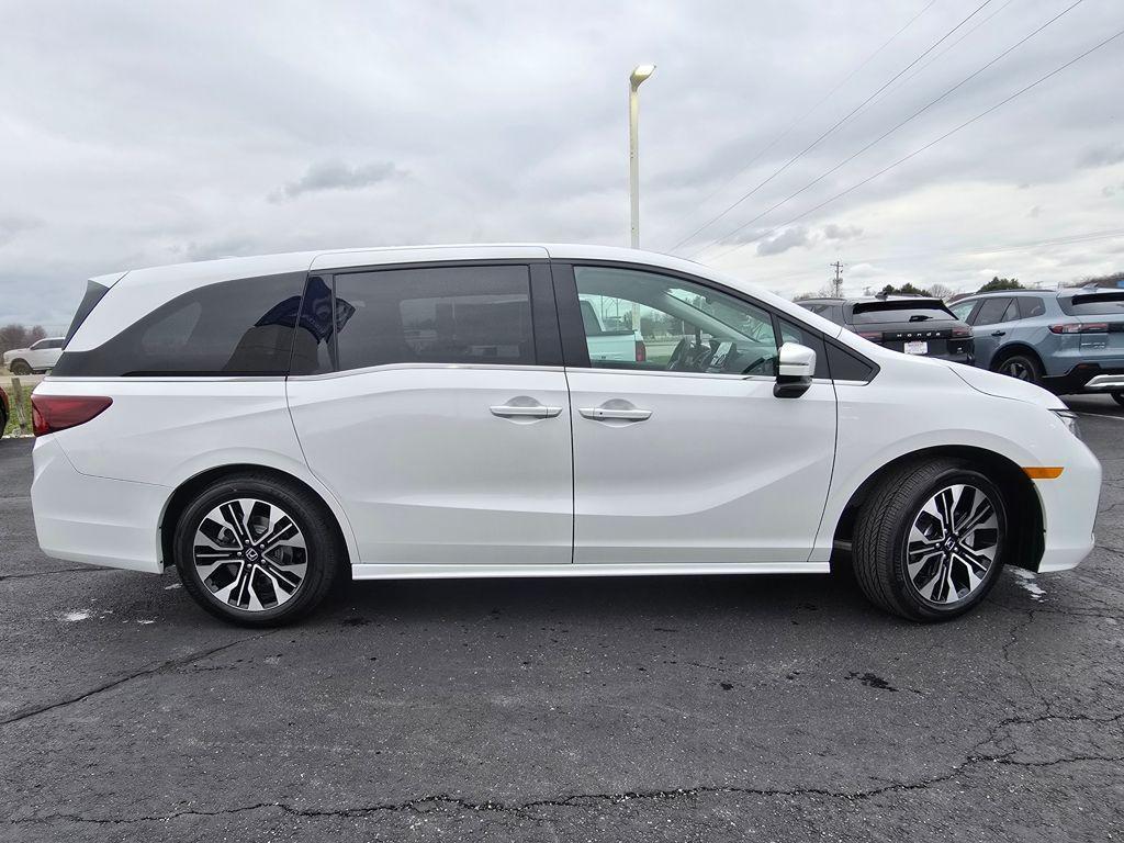 new 2025 Honda Odyssey car, priced at $53,085