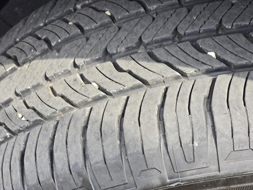 used 2021 Honda Pilot car, priced at $28,995
