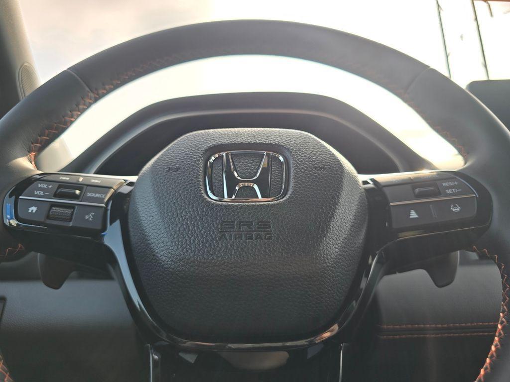 new 2025 Honda Pilot car, priced at $44,205