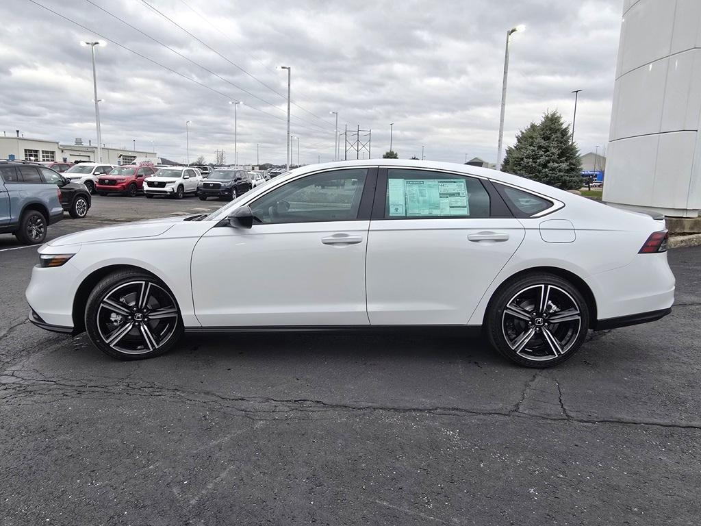 new 2025 Honda Accord Hybrid car, priced at $35,260