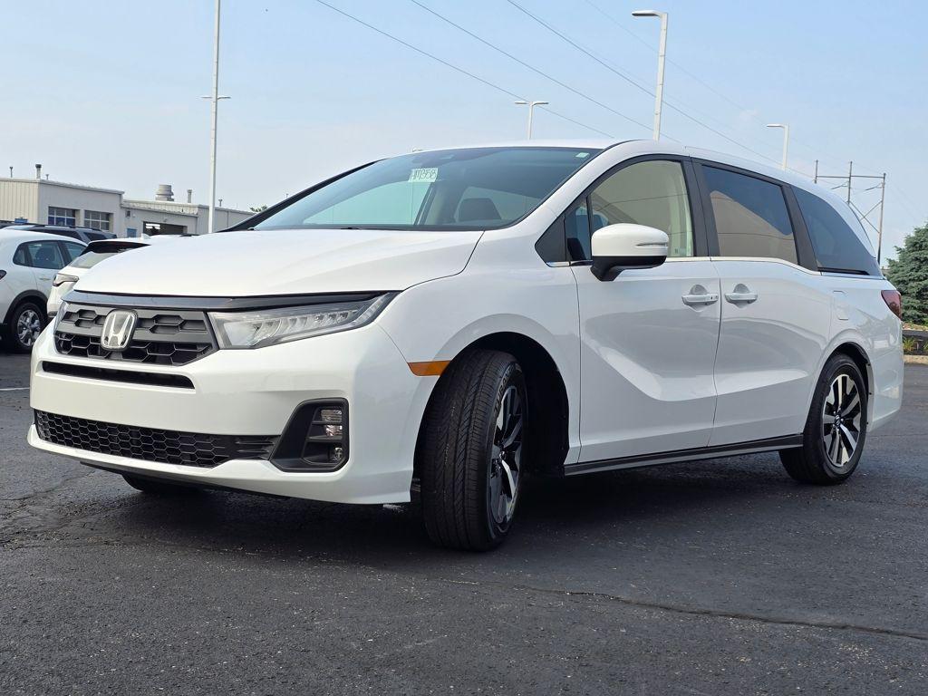 new 2025 Honda Odyssey car, priced at $44,125