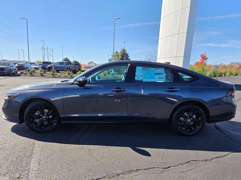 new 2025 Honda Accord car, priced at $31,655