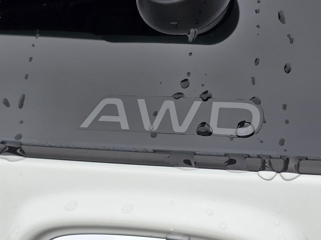new 2025 Honda CR-V Hybrid car, priced at $41,000