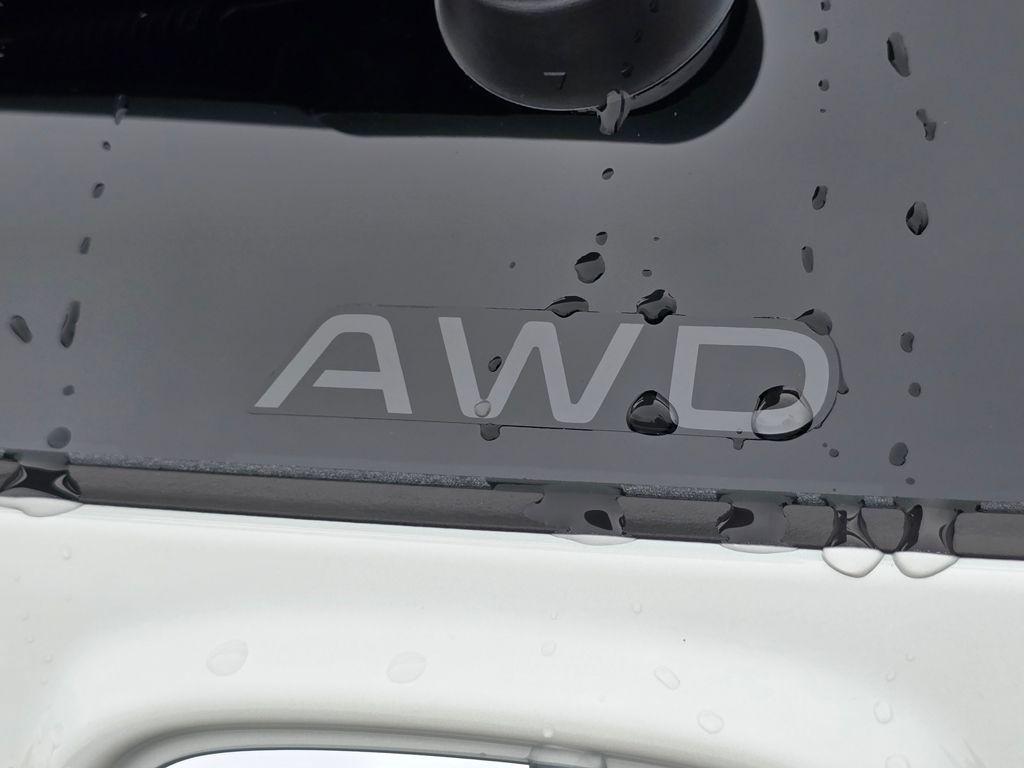 new 2025 Honda CR-V Hybrid car, priced at $41,000