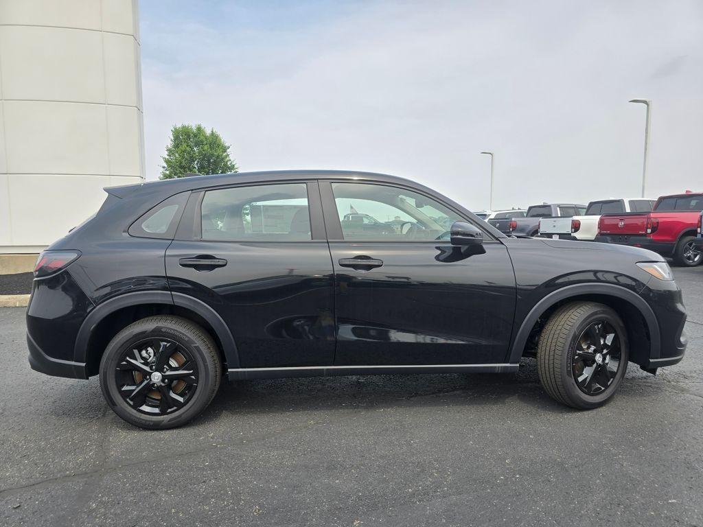 new 2025 Honda HR-V car, priced at $28,295