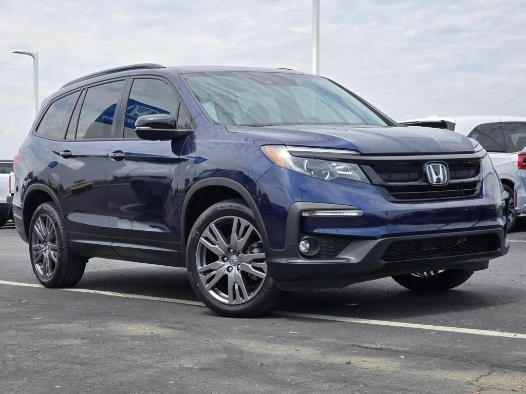 used 2022 Honda Pilot car, priced at $34,995